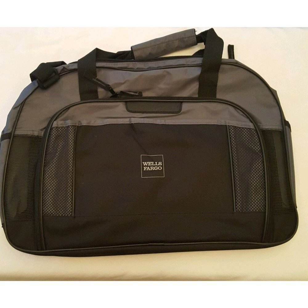 Wells Fargo Vented Gym Tote Travel Bag 18" Black Gray Shoulder Hand Straps
